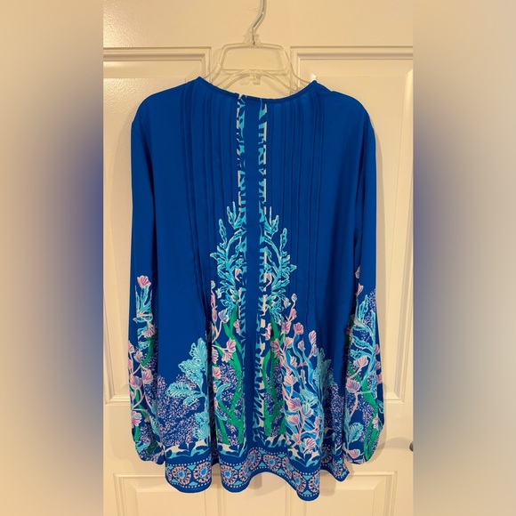 Gorgeous Lilly Pulitzer Marilina Long Sleeve Tunic - Picture 2 of 8